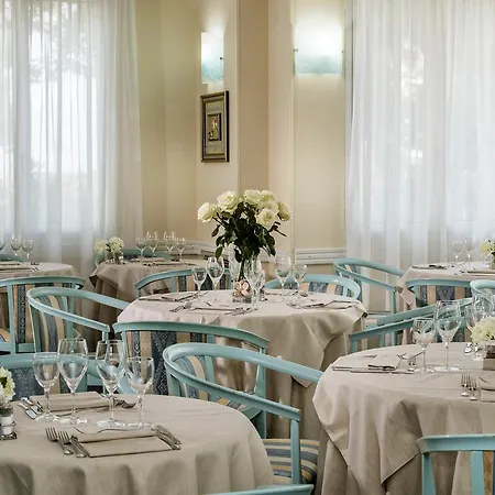 Salus Smart & Chic Hotell