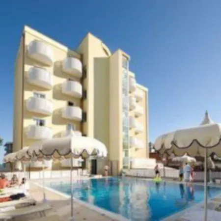 Hotell Salus Smart & Chic 4*