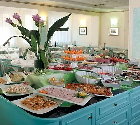 Hotell Salus Smart & Chic 4*