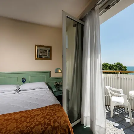 Hotel Salus Smart & Chic